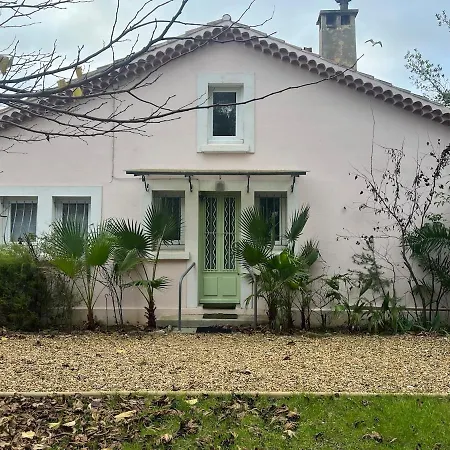 Maison Familiale Les Sablettes Pres De La *